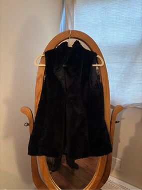 White House Black Market Black Faux Fur Vest